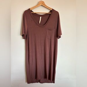 Midi tee shirt dress from Aritzia